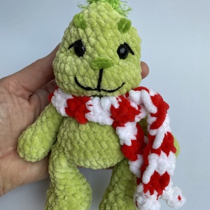 Karácsonyi Grincs sapkával, sállal - játék & sport - plüssállat & játékfigura - plüss mesefigurák - Meska.hu