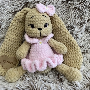 Dolly plüss horgolt balerina nyuszi, névreszóló  - játék & sport - plüssállat & játékfigura - nyuszi - Meska.hu