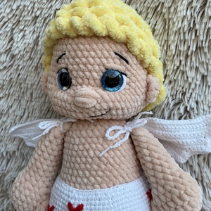 Kézzel horgolt huncut mosolyú csibész Cupido - játék & sport - plüssállat & játékfigura - ember - Meska.hu