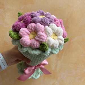 Kézzel horgolt virágcsokor tavaszi hangulatú (névreszóló) 30 cm - otthon & életmód - virágdekoráció - virágok - virágcsokor - Meska.hu