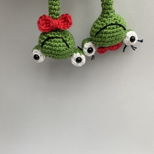 Horgolt hosszúnyakú fiú béka - játék & sport - plüssállat & játékfigura - béka - Meska.hu