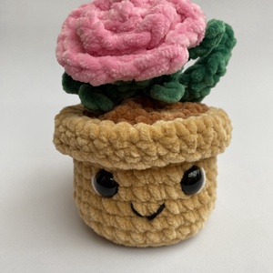 Kézzel horgolt cserepes rózsa, Otthon & Életmód, Virágdekoráció, Virágok, Virágcsokor, Horgolás, Hímzés, MESKA