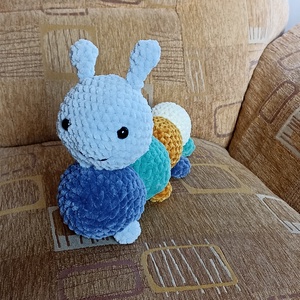 Horgolt amigurumi kukac,hernyó - játék & sport - plüssállat & játékfigura - más figura - Meska.hu