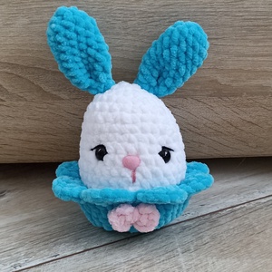 Horgolt amigurumi nyuszi, tojásban-húsvétra - Meska.hu