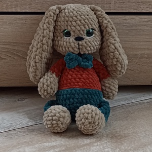 Horgolt amigurumi nyakkendős nyuszi  - Meska.hu