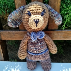 Amigurumi kutya, amigurumi kutyus, amigurumi figura, amigurumi állatka, Otthon & Életmód, Dekoráció, Asztal és polc dekoráció, Asztaldísz, Horgolás, MESKA