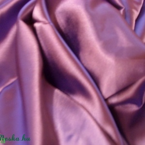 Akciós csodás orgona lila stretch szatén 150 cm 1.290.-Ft, Kellékek & szerszámok, Méteráru, Selyem, Varrás, Varrás, Mindenmás, MESKA