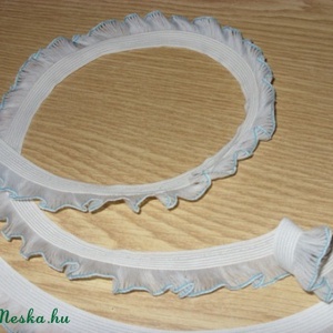 Fodros gumi fehér- türkiz széllel 30 mm széles 10 méter 800.-Ft - kellékek & szerszámok - rövidáru - szalag, pánt - csipke, csipkeszalag - Meska.hu