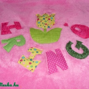 Patchwork figurás baba takaró 7 betűs névvel - sok szín - méret - otthon & életmód - babaszoba, gyerekszoba - babatakaró, gyerek pléd - Meska.hu