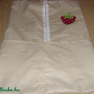  Ovis ruha zsák vállfás - patchwork ovis jel applikációval - játék & sport - ovis felszerelés - Meska.hu