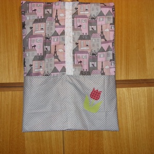 Ovis ruha zsák vállfás - patchwork ovis jellel  100% design pamutvászon -10 féle rendelhető textilből - játék & sport - ovis felszerelés - Meska.hu