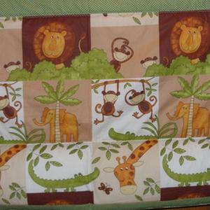 ÚJDONSÁG - Párnázott Falikép Falvédő 200 x 80 cm - 100% design pamut választható textilből, Otthon & Életmód, Babaszoba, gyerekszoba, Falvédő gyerekszobába, Varrás, MESKA