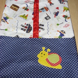  Ovis ruha zsák vállfás - patchwork ovis jel applikációval, Játék & Sport, Ovis felszerelés, Varrás, MESKA