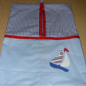  Ovis ruha zsák vállfás - patchwork ovis jel applikációval - játék & sport - ovis felszerelés - Meska.hu