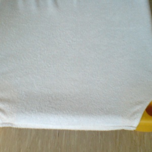 Speciális formájú vízhatlan védőlepedő - ovis ágyra - srég gumis sarkokkal -  133 x 58 cm  - játék & sport - ovis felszerelés - ovis lepedő - Meska.hu