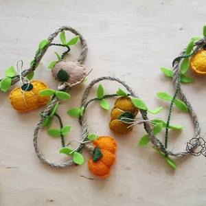 Átalakítható tökös girland, füzér, denevér,halloween dekoróció, - otthon & lakás - dekoráció - falra akasztható dekor - Meska.hu Átalakítható tökös girland, füzér, denevér,halloween dekoróció, - otthon & lakás - dekoráció - falra akasztható dekor - Meska.hu