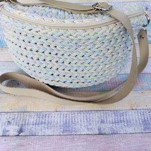 Horgolt crossbody - táska & tok - kézitáska & válltáska - vállon átvethető táska - Meska.hu