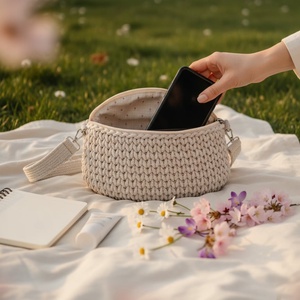 Horgolt crossbody, Táska & Tok, Kézitáska & válltáska, Vállon átvethető táska, , MESKA