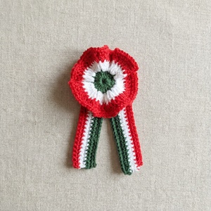 Horgolt kokárda - ékszer - kitűző és bross - Meska.hu