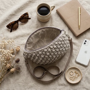 Horgolt crossbody - táska & tok - kézitáska & válltáska - vállon átvethető táska - Meska.hu