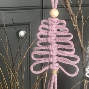  Karácsonyi dísz mályvaszín makramé zsinórfonalból, Karácsony, Karácsonyi lakásdekoráció, Karácsonyfadíszek, Csomózás, MESKA