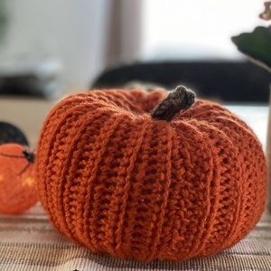 Horgolt haloweeni dísztök - Meska.hu