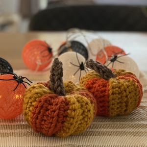 Horgolt haloweeni dísztök - otthon & életmód - dekoráció - halloween - halloweeni tök - Meska.hu