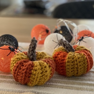 Horgolt haloweeni dísztök - otthon & életmód - dekoráció - halloween - halloweeni tök - Meska.hu