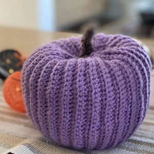 Horgolt haloweeni dísztök - otthon & életmód - dekoráció - halloween - halloweeni tök - Meska.hu