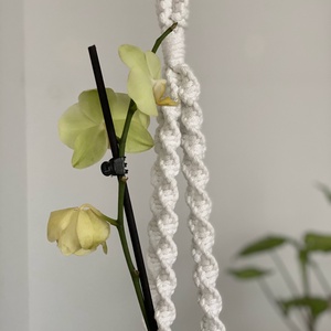 Virágtartó, makramé, fehér - otthon & életmód - virágdekoráció - virágtartó - függő virágtartó - Meska.hu
