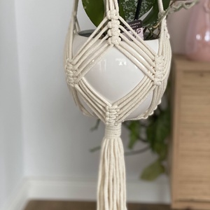 Virágtartó, makramé, bézs színű, Otthon & Életmód, Virágdekoráció, Virágtartó, Függő virágtartó, Csomózás, MESKA