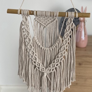 Falidísz, makramé, len színű - otthon & életmód - dekoráció - fali és függő dekoráció - falra akasztható dekor - Meska.hu