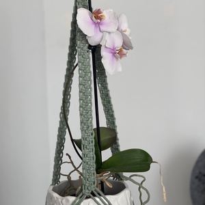 Virágtartó, makramé, almazöd színű - otthon & életmód - virágdekoráció - virágtartó - függő virágtartó - Meska.hu