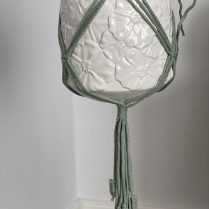 Virágtartó, makramé, almazöd színű - otthon & életmód - virágdekoráció - virágtartó - függő virágtartó - Meska.hu