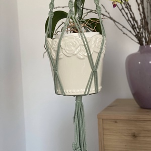 Virágtartó, makramé, menta - otthon & életmód - virágdekoráció - virágtartó - függő virágtartó - Meska.hu