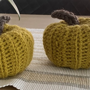 Horgolt haloweeni dísztök - otthon & életmód - dekoráció - halloween - halloweeni tök - Meska.hu