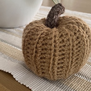 Horgolt haloweeni dísztök - otthon & életmód - dekoráció - halloween - halloweeni tök - Meska.hu