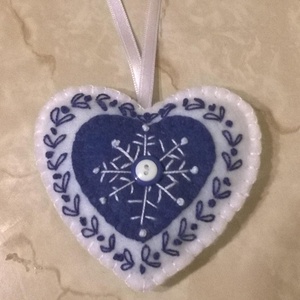 Karácsonyi szívek - karácsony - Meska.hu