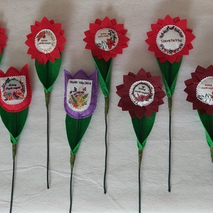 Anyák napjára filc virágok - otthon & életmód - dekoráció - dísztárgy - Meska.hu