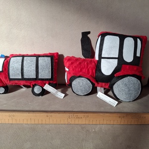 Tűzoltó autó, traktor, rókapárna - otthon & életmód - babaszoba, gyerekszoba - gyerek díszpárna - Meska.hu