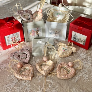 Rendelésre készülő, kézzel festett karácsonyi díszek díszdobozban - karácsony - karácsonyi lakásdekoráció - karácsonyfadíszek - Meska.hu