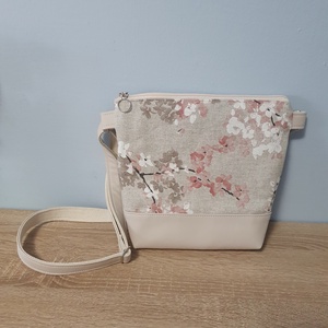 Oldaltáska barna-virág mintás - Meska.hu