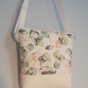 Fehér-eukaliptusz mintás oldaltáska - táska & tok - kézitáska & válltáska - vállon átvethető táska - Meska.hu