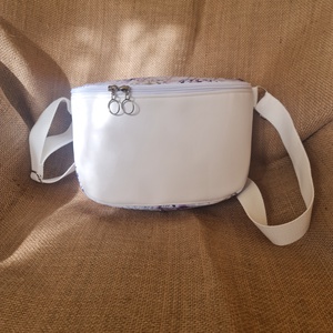 Oldaltáska fehér-pitypang mintás, Táska & Tok, Kézitáska & válltáska, Vállon átvethető táska, Varrás, MESKA