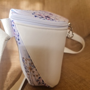 Oldaltáska fehér-pitypang mintás - táska & tok - kézitáska & válltáska - vállon átvethető táska - Meska.hu