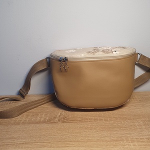 Oldaltáska barna-virág mintás, Táska & Tok, Kézitáska & válltáska, Vállon átvethető táska, Varrás, MESKA