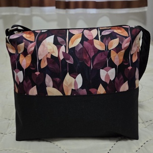 Fekete-leveles oldaltáska, Táska & Tok, Kézitáska & válltáska, Vállon átvethető táska, Varrás, MESKA