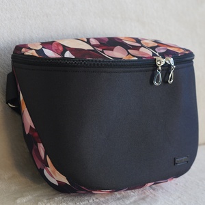 Oldaltáska fekete-bordó leveles - táska & tok - kézitáska & válltáska - vállon átvethető táska - Meska.hu