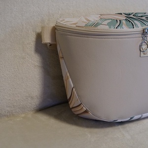 Oldaltáska mandula-zöld mintás, Táska & Tok, Kézitáska & válltáska, Vállon átvethető táska, Varrás, MESKA