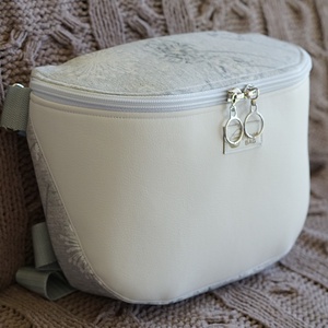 Oldaltáska fehér-szürke pitypangos - táska & tok - kézitáska & válltáska - vállon átvethető táska - Meska.hu